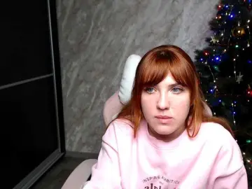 Regimasmile  live sex cam