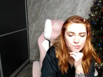 Regimasmile  live sex cam