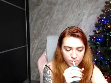 Regimasmile  live sex cam