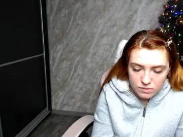 Regimasmile  live sex cam