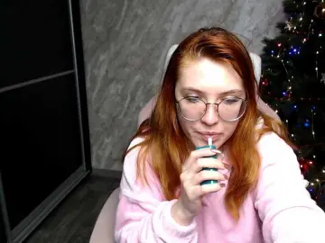 Regimasmile  live sex cam