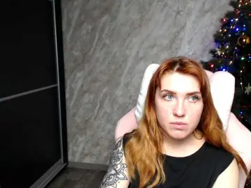 Regimasmile  live sex cam