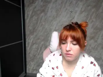 Regimasmile  live sex cam