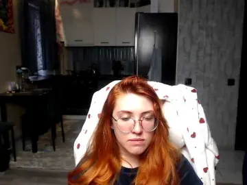 Regimasmile  live sex cam