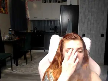 Regimasmile  live sex cam