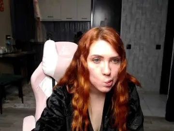 Regimasmile  live sex cam