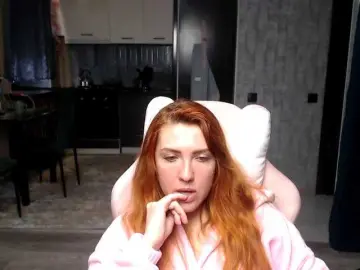 Regimasmile  live sex cam