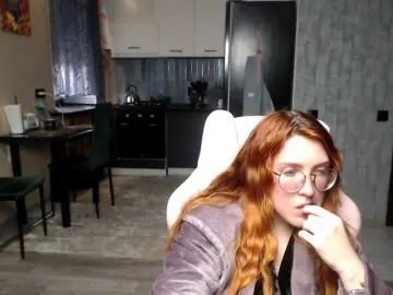 Regimasmile  live sex cam