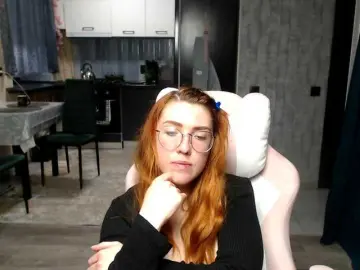 Regimasmile  live sex cam