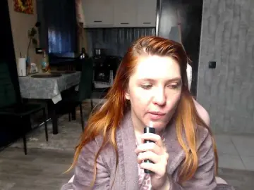 Regimasmile  live sex cam