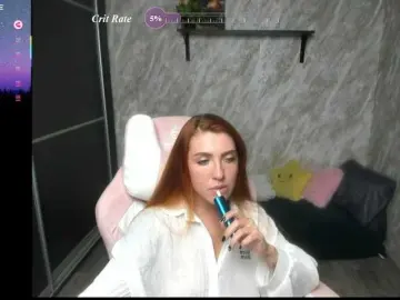 Regimasmile  live sex cam