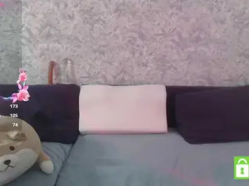 Doggy-uwu1  live sex cam