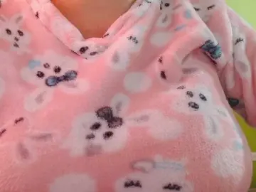 Honey21  live sex cam