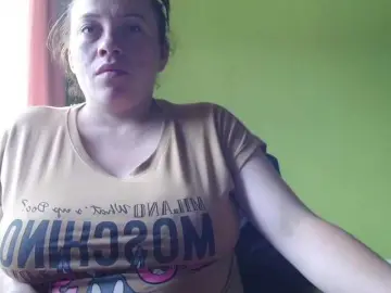 Honey21  live sex cam