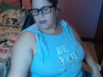 ElizabethTaylor8  live sex cam