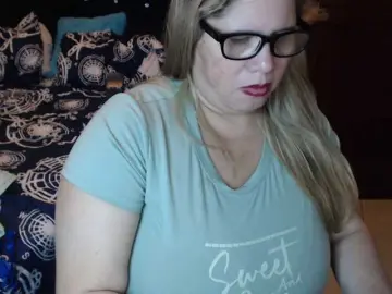 ElizabethTaylor8  live sex cam