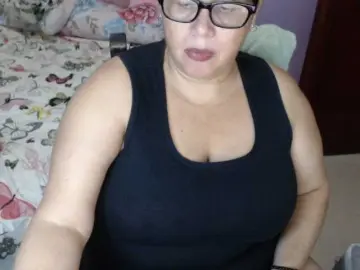 ElizabethTaylor8  live sex cam