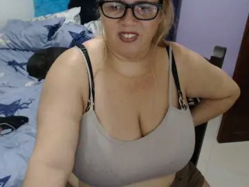 ElizabethTaylor8  live sex cam