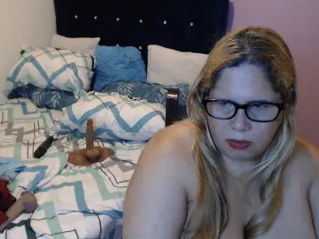ElizabethTaylor8  live sex cam
