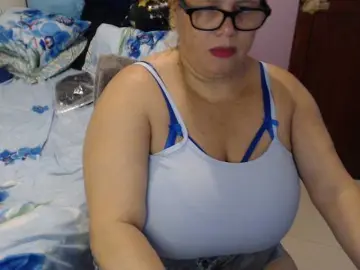 ElizabethTaylor8  live sex cam