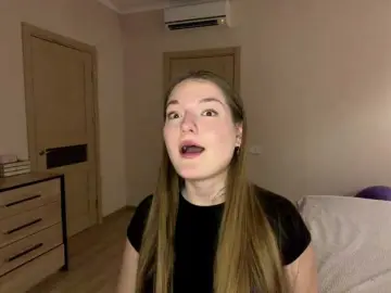 HildaSoscia  live sex cam