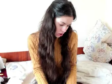 Honeykrisspussy  live sex cam