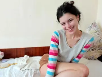 Honeykrisspussy  live sex cam