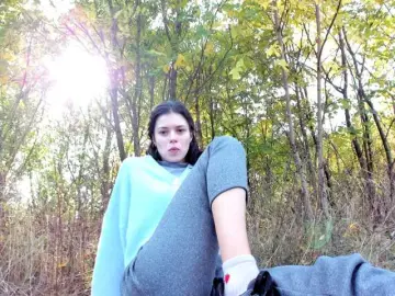 Honeykrisspussy  live sex cam