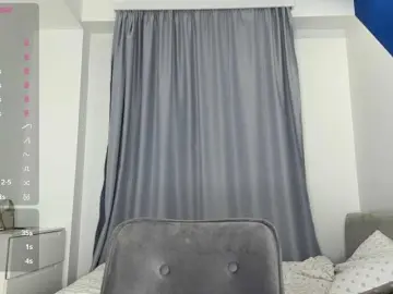 KrystenVazzana  live sex cam