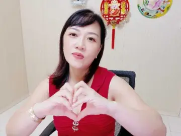 Merio69  live sex cam