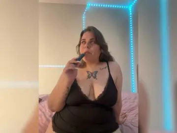 Yours-13  live sex cam