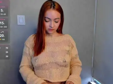 AliceHills  live sex cam