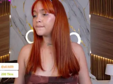 AliceHills  live sex cam