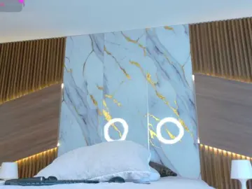 AliceHills  live sex cam