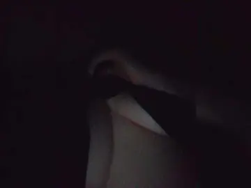 BlackWhite2000  live sex cam