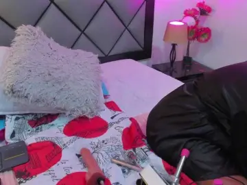 Ella-kelly  live sex cam