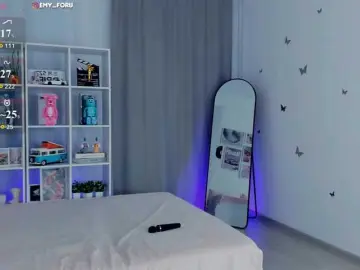 Emyforu  live sex cam