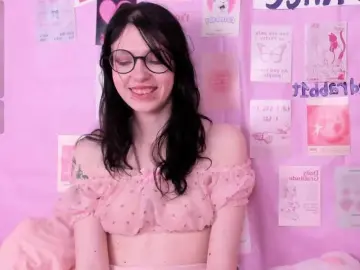 NessaV  live sex cam