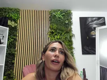 Sweetcherry30  live sex cam