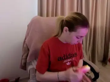 Alissonone  live sex cam