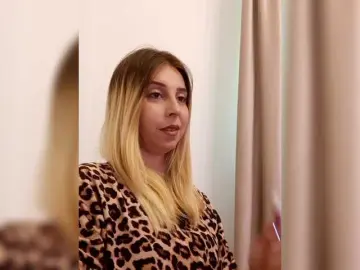 Alissonone  live sex cam