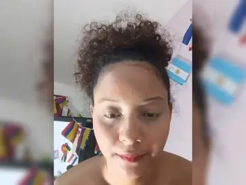 Milanxbunny333  live sex cam