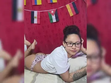 Milanxbunny333  live sex cam