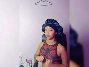 Milanxbunny333  live sex cam