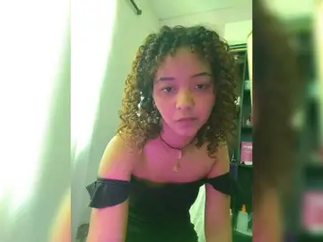 Milanxbunny333  live sex cam