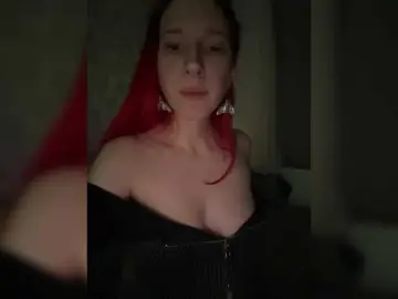 Kim-Red  live sex cam