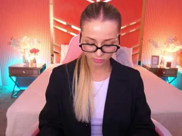 LoveeDove  live sex cam