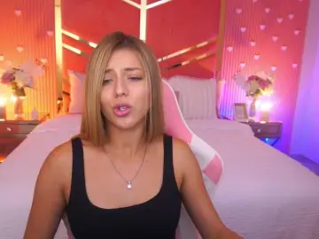 LoveeDove  live sex cam