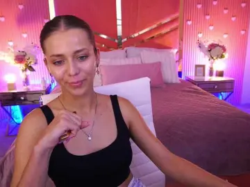 LoveeDove  live sex cam