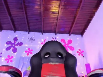 Tinyrose  live sex cam